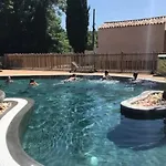 Zecamping 3 Piscine Chauffee Soirees Animees Bar Et Restaurant 营地 罗克布伦河畔阿尔让