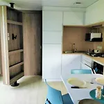 Zecamping 3 Piscine Chauffee Soirees Animees Bar Et Restaurant 罗克布伦河畔阿尔让