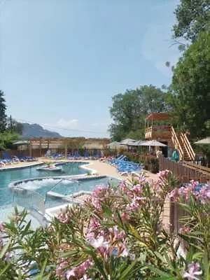캠프장 Zecamping 3 Piscine Chauffee Soirees Animees Bar Et Restaurant 3*
