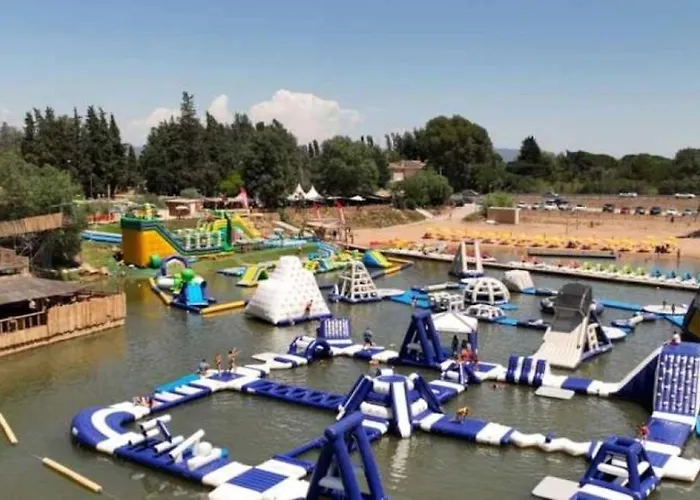 캠프장 Zecamping 3 Piscine Chauffee Soirees Animees Bar Et Restaurant