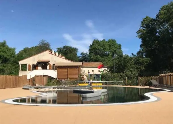 캠프장 Zecamping 3 Piscine Chauffee Soirees Animees Bar Et Restaurant 3*